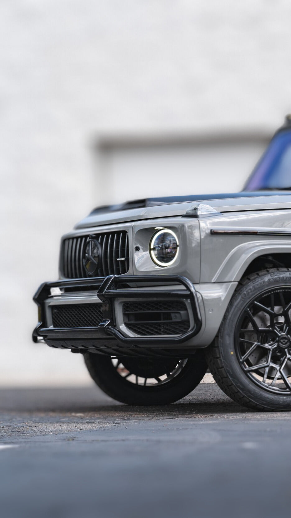 Textured carbon fiber surface of Urban Automotive skid plate for Mercedes G-Class (2019+ W463A).