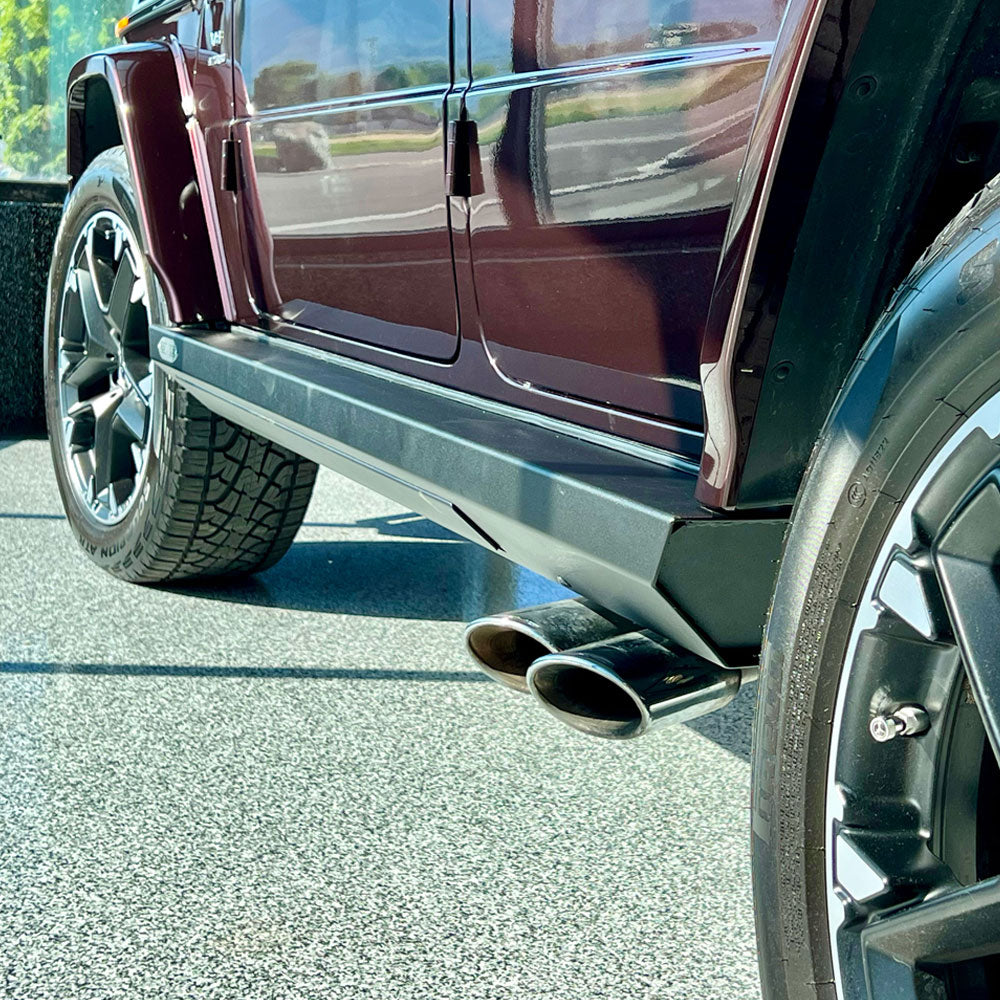 Detailed image of the stainless steel and aluminum internals, designed to resist rust and ensure long-lasting performance.
