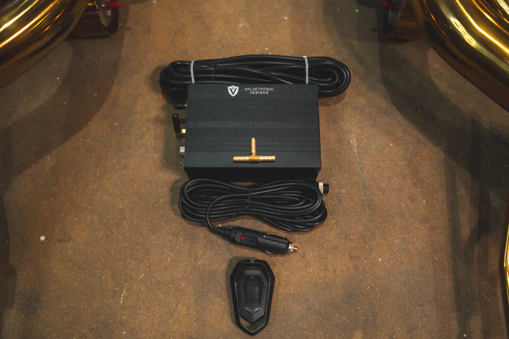 Valvetronic exhaust wireless remote control with open/close valve toggle for Mercedes G63